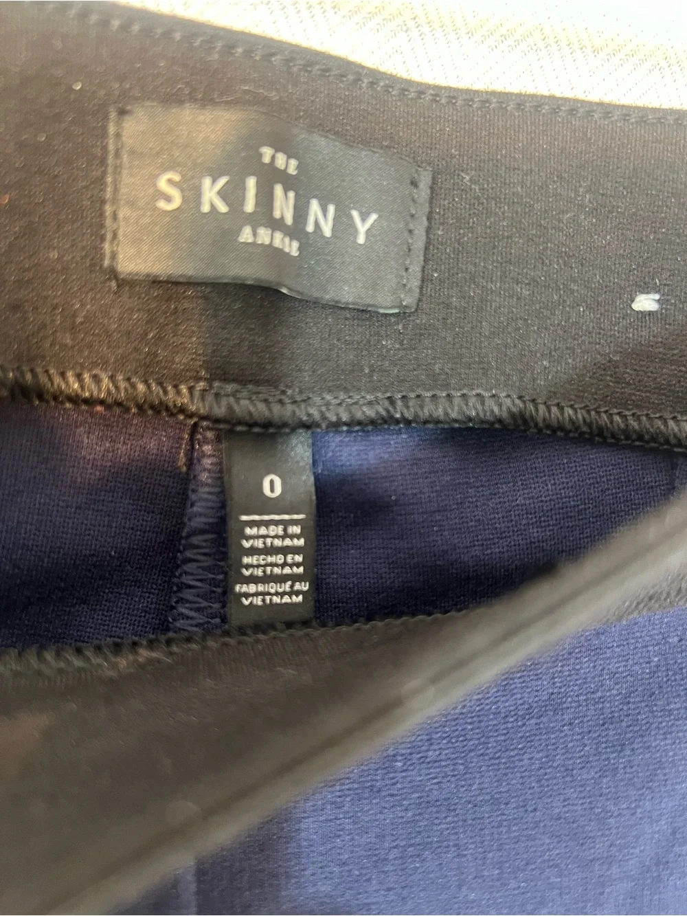 White House Black Market The Skinny Ankle Pants Knit Stretch Navy Side Zip 0👍